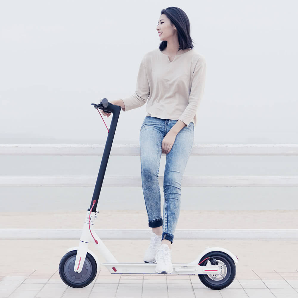 Xiaomi Mijia M365 Electric Scooter Review